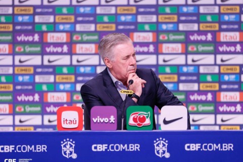 Ancelotti explica convocação de jogadores de Flamengo e Palmeiras, e destaca Vitor Roque