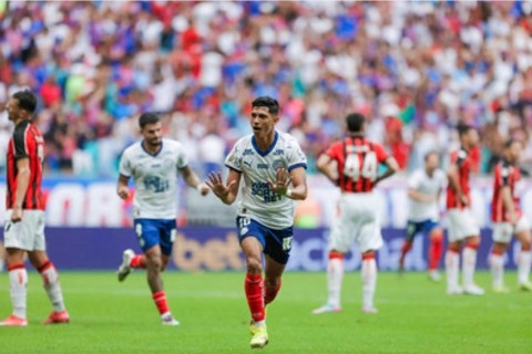 Bahia Vence o Vitória por 2x1 e Faz a Arena Fonte Nova Explodir em Emoção no Ba-Vi
