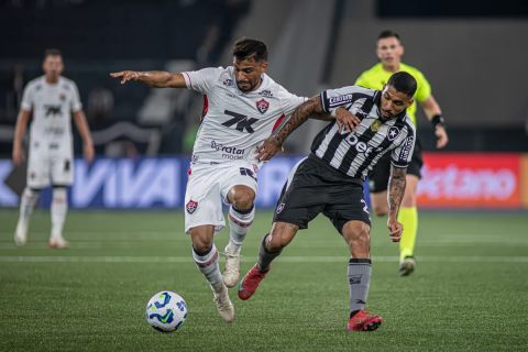 Vitória 0 x 0 Botafogo, válido pela 14ª rodada do Brasileirão 2025, disputado ontem, 16 de julho, no Nilton Santos:
