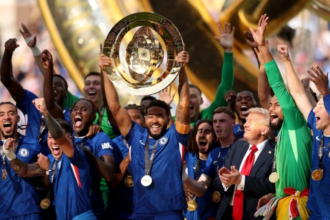 Chelsea atropela o PSG e conquista o Mundial de Clubes 2025 com show de Cole Palmer