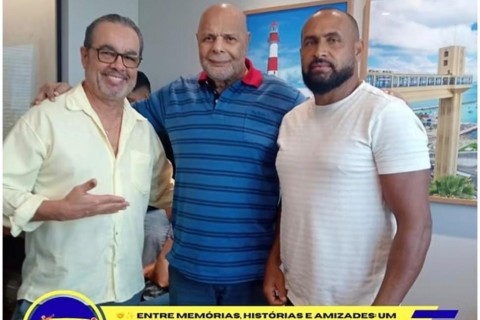 🤝✨ ENTRE MEMÓRIAS, HISTÓRIAS E AMIZADES: UM ENCONTRO QUE REACENDEU GRANDES LEMBRANÇAS