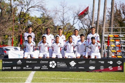 SUB-17 BRILHA NA ARGENTINA E CONQUISTA TITULO DO TORNEIO CANTERAS DE AMÉRICA